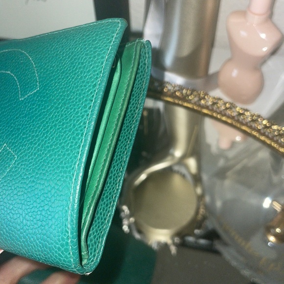 🦚 Authentic Chanel French Long Wallet - Picture 6 of 7